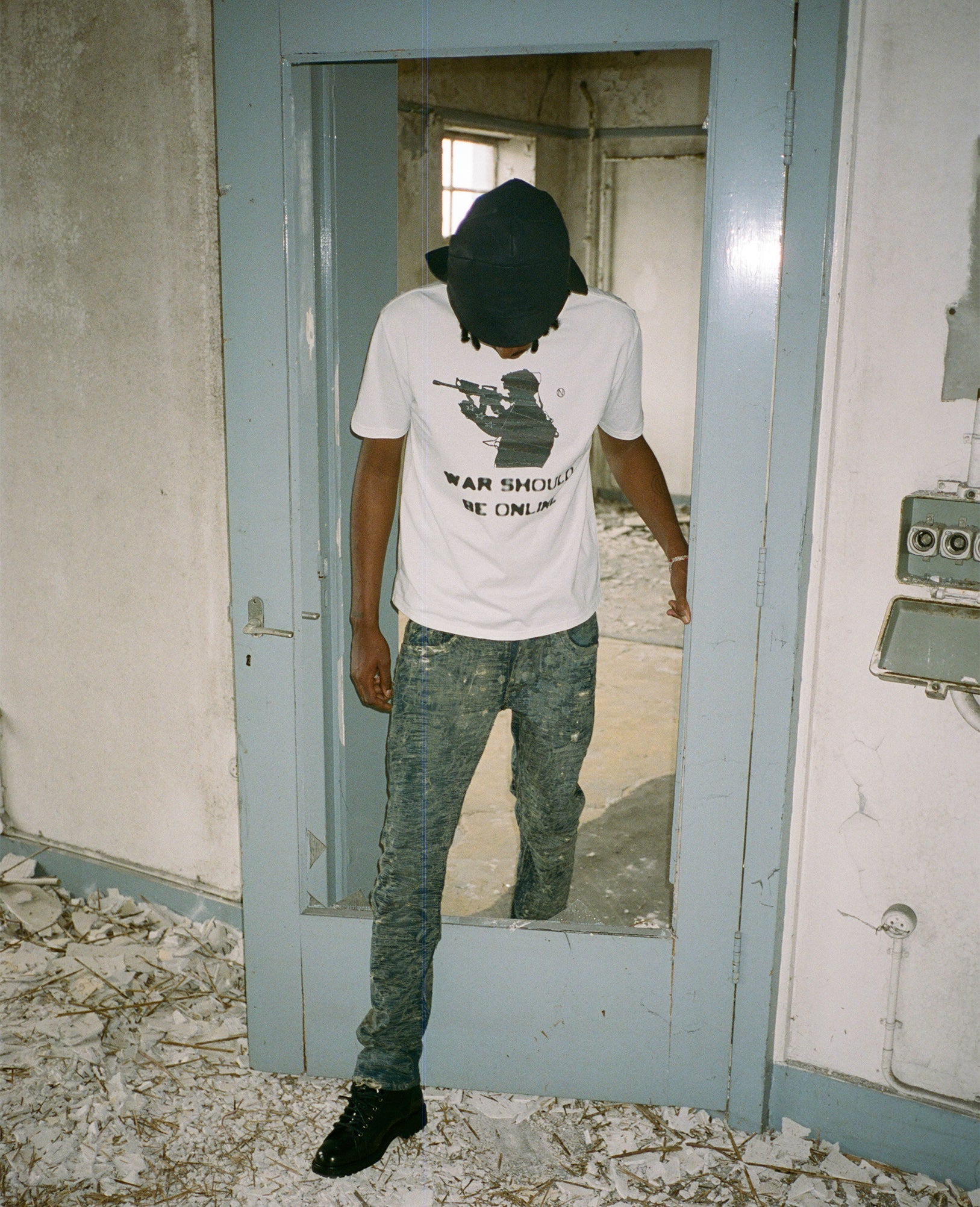 Lookbook Capsule 01